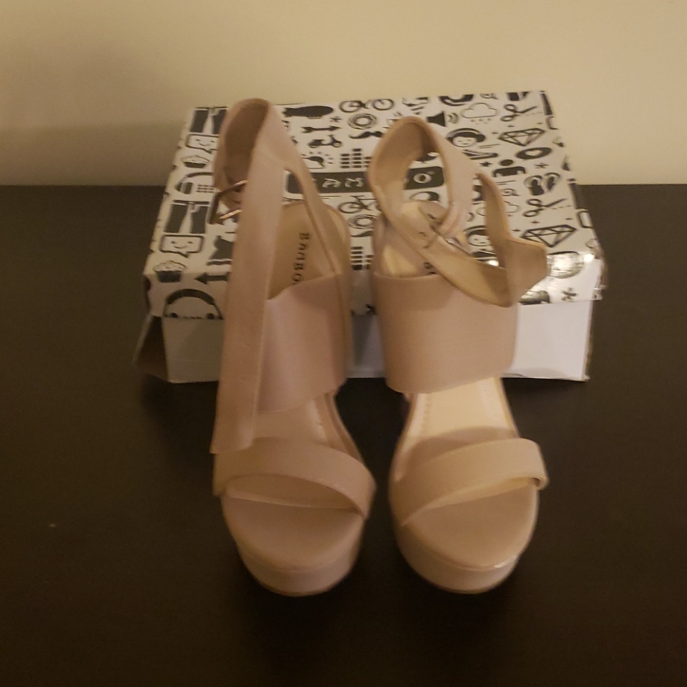 Bamboo platform sandals